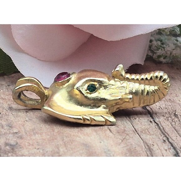 Brushed Gold Tone Elephant Face Pendant Rhinestone Green Eyes 1.25" 3-D - Picture 4 of 8